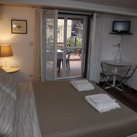 Apartment Mini Centro Di P.zza G. Verga